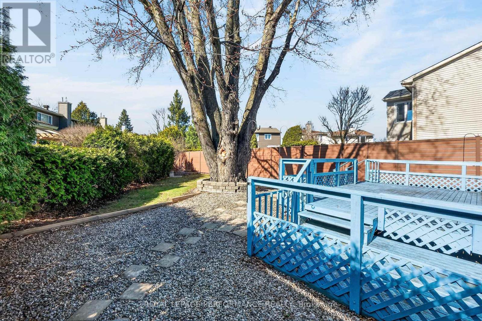 13 Valley Ridge Street