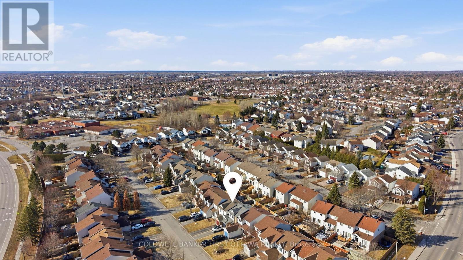 1902 Hennessy Crescent