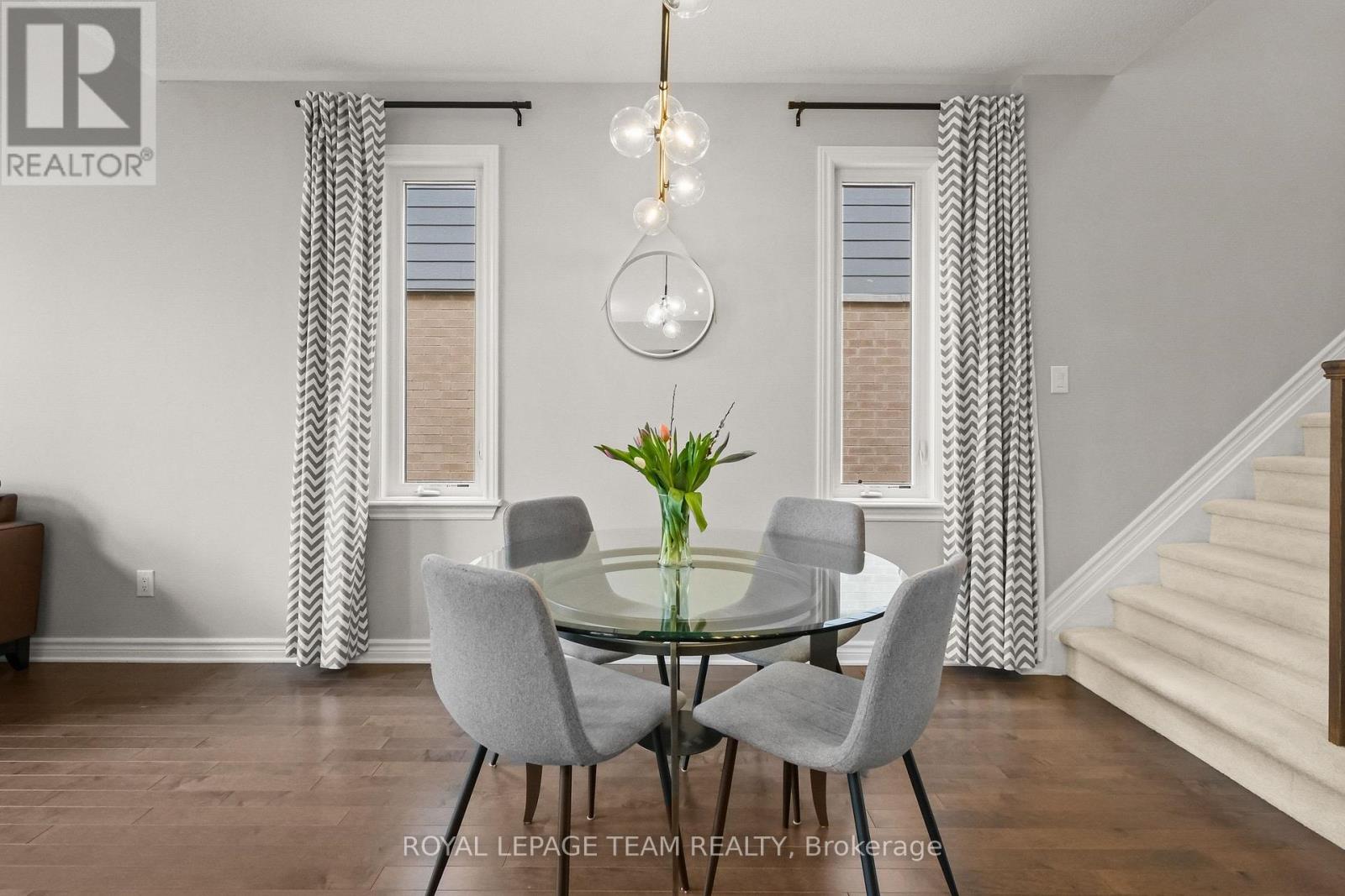 534 Stargazer Crescent