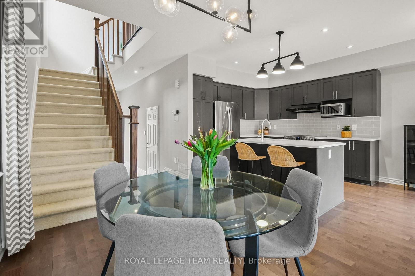 534 Stargazer Crescent