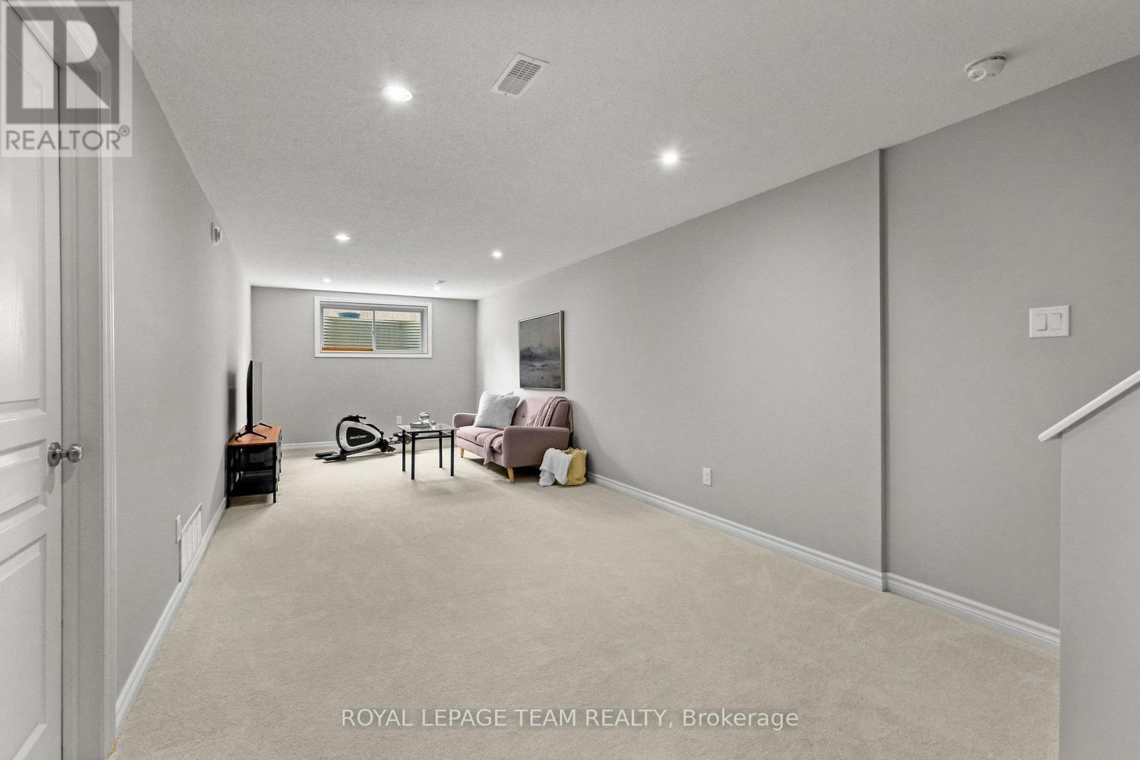 534 Stargazer Crescent