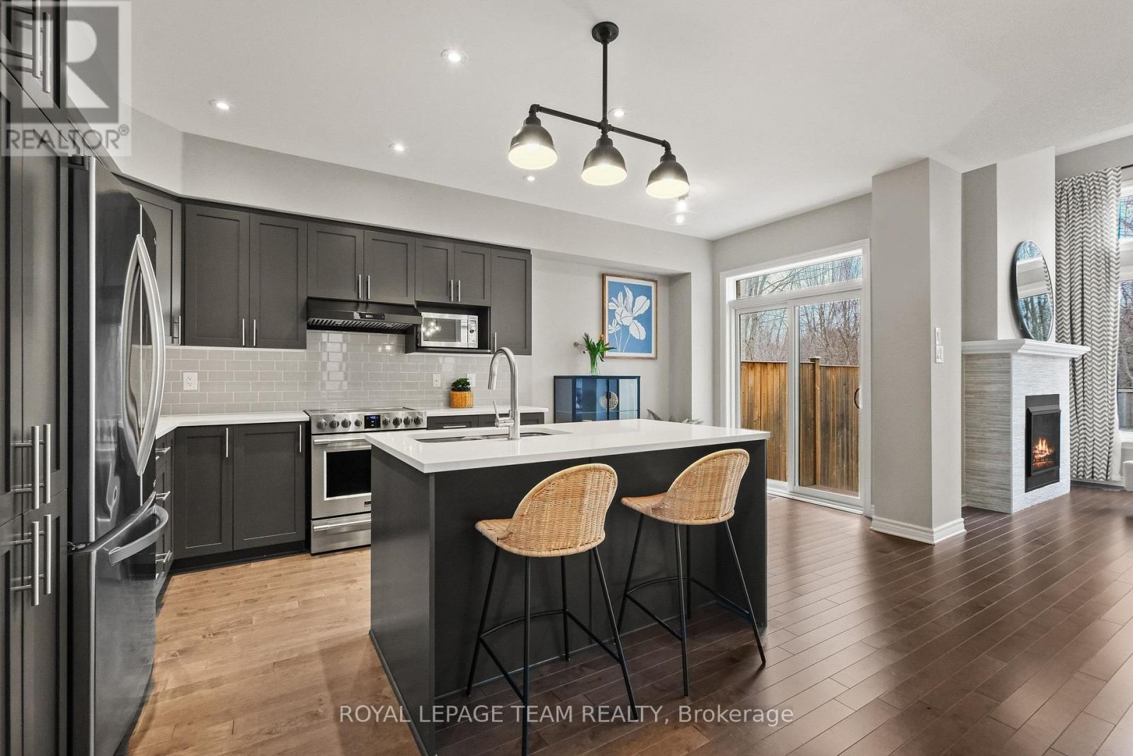 534 Stargazer Crescent