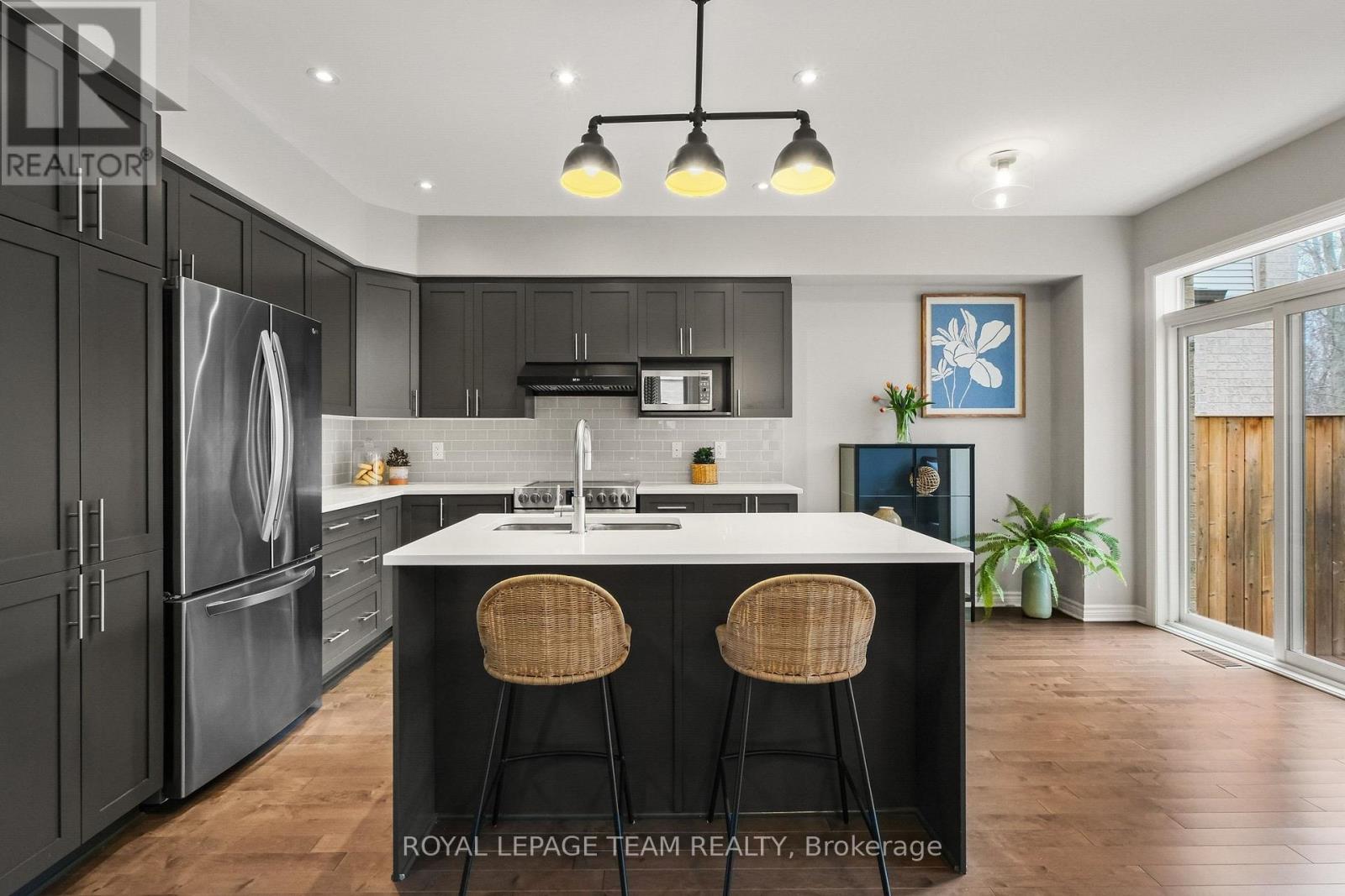 534 Stargazer Crescent