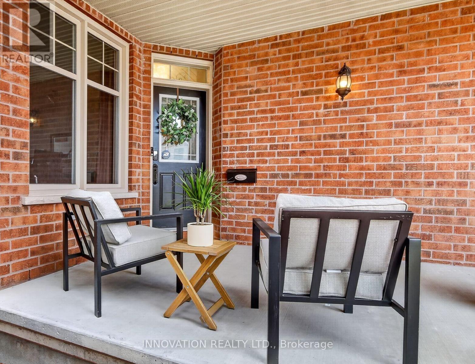 108 August Lily Crescent