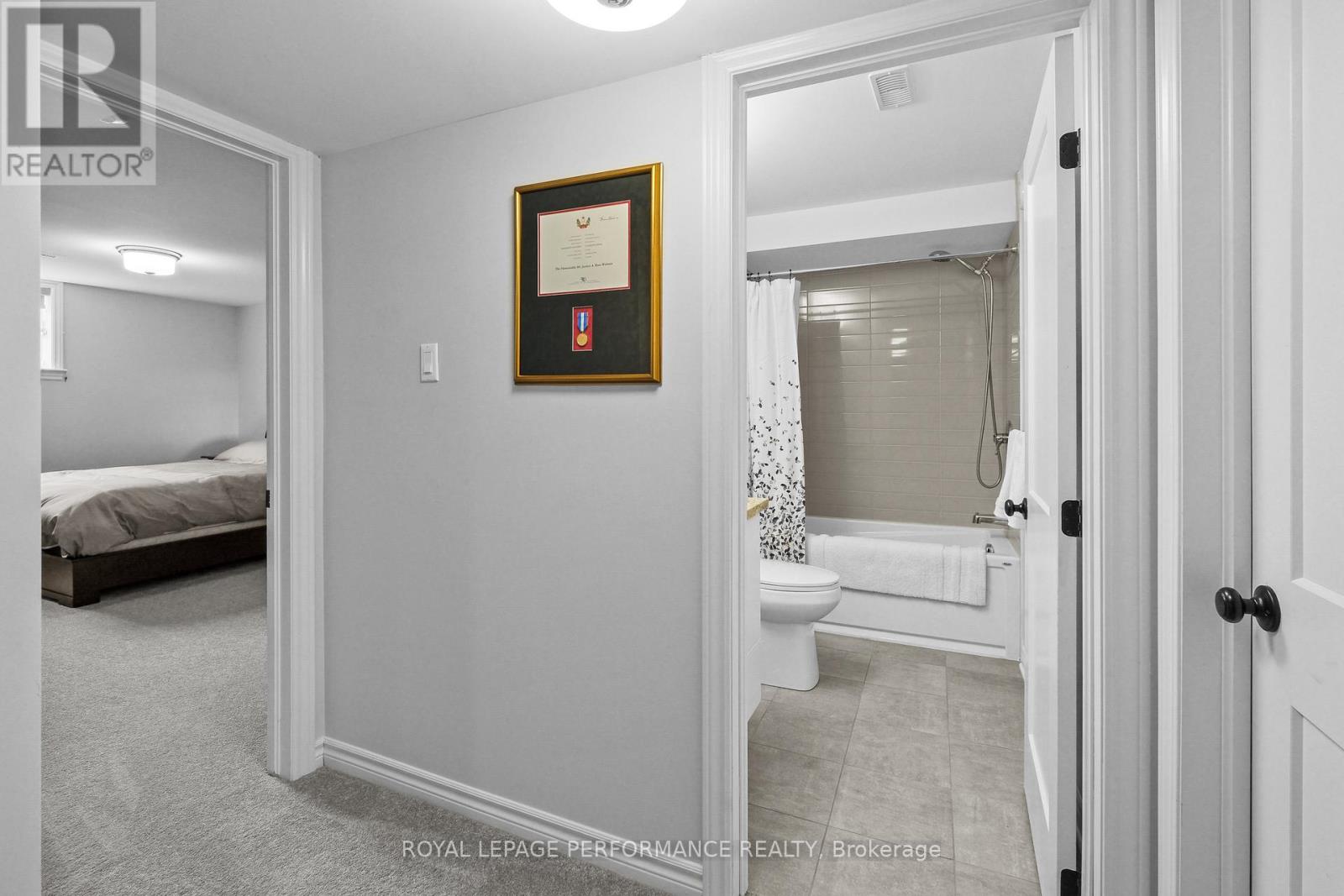 527 Silverbell Crescent