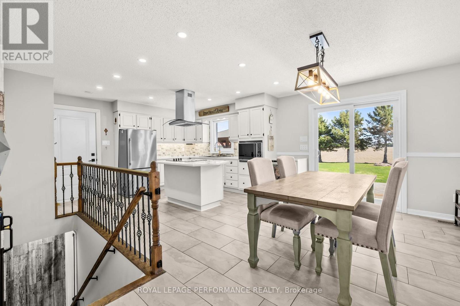 1547 St Jacques Road