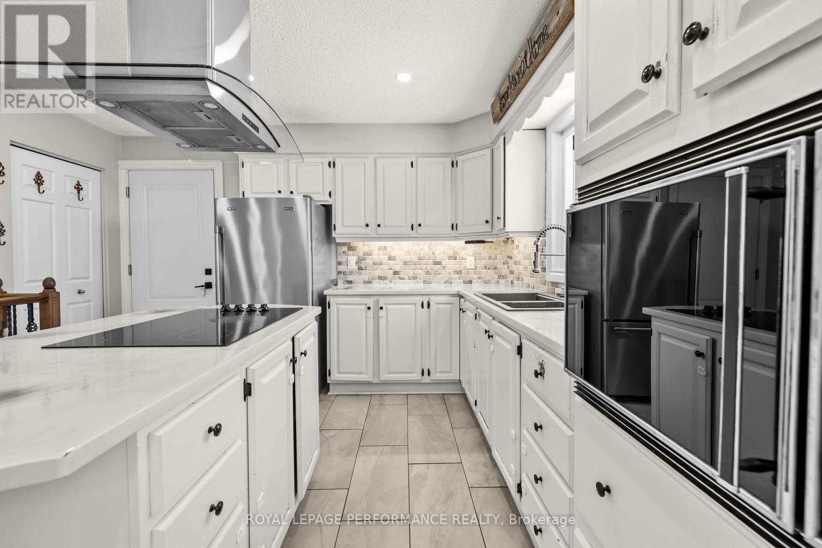 1547 St Jacques Road