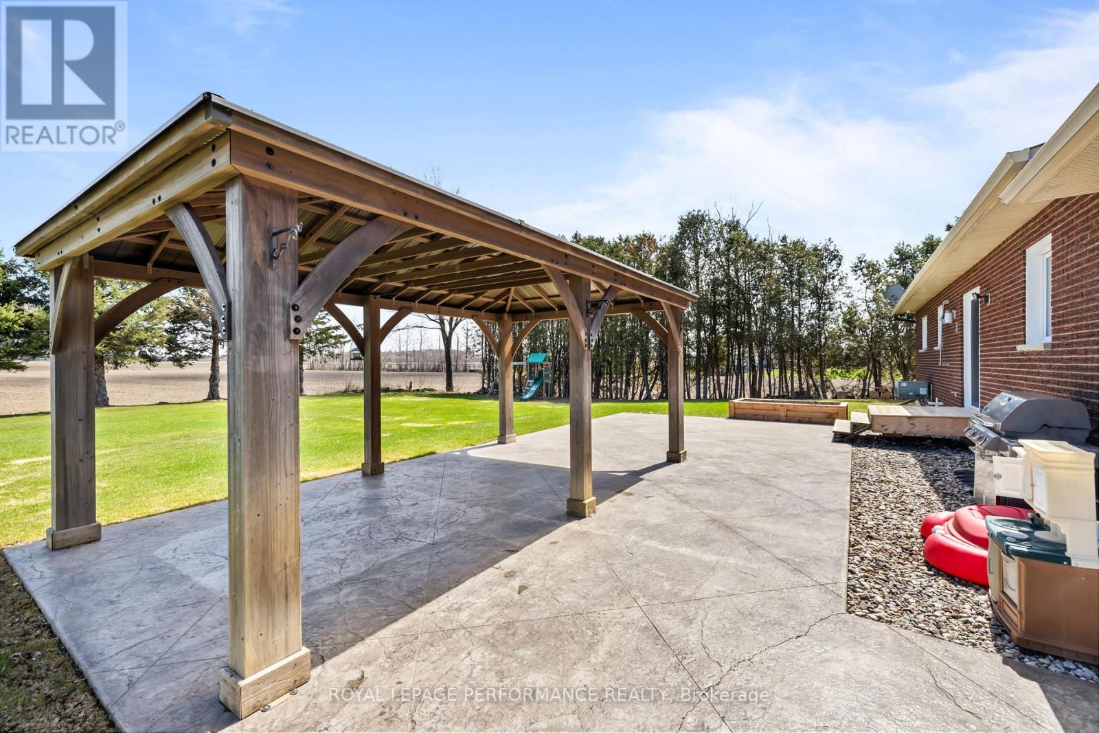 1547 St Jacques Road