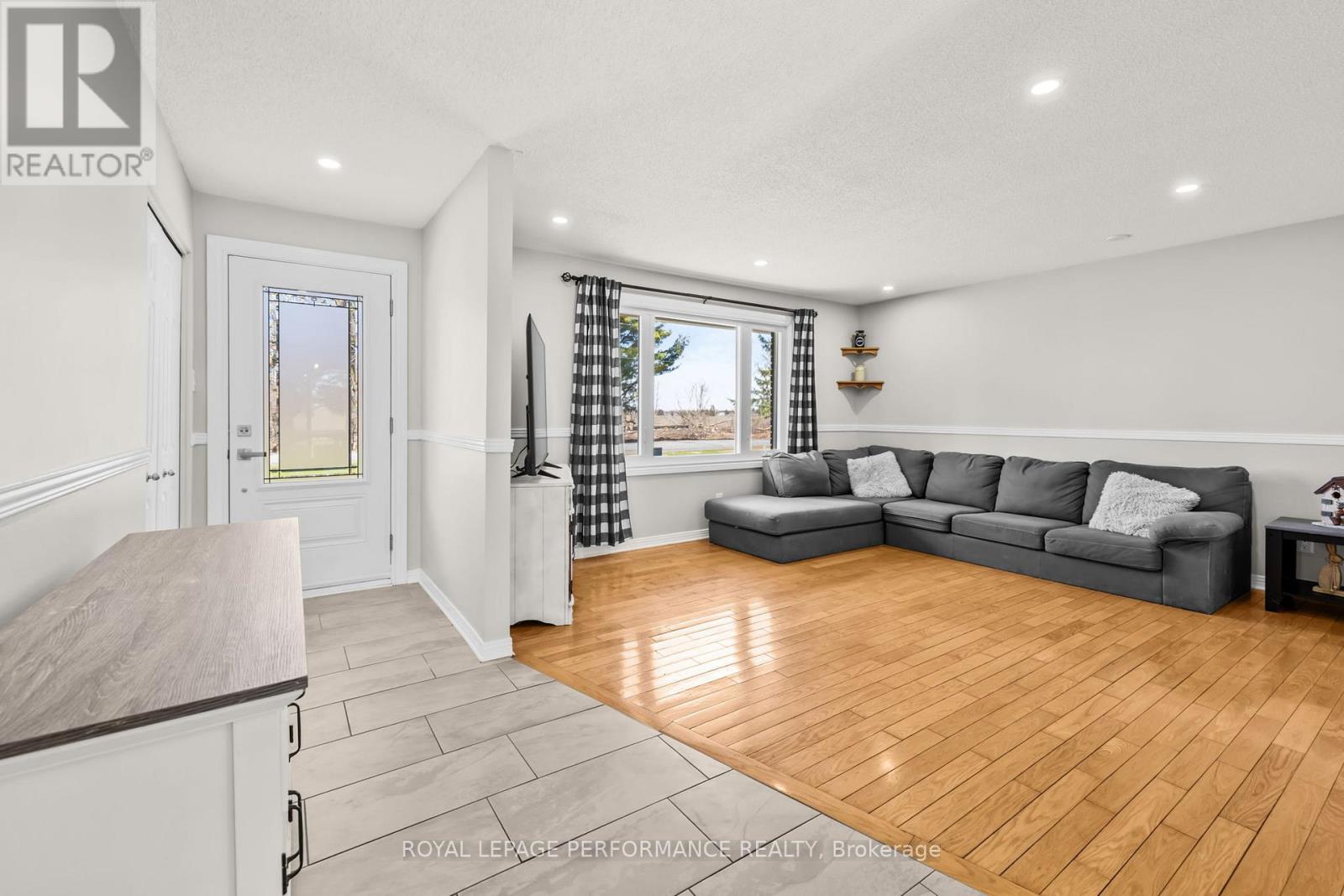 1547 St Jacques Road