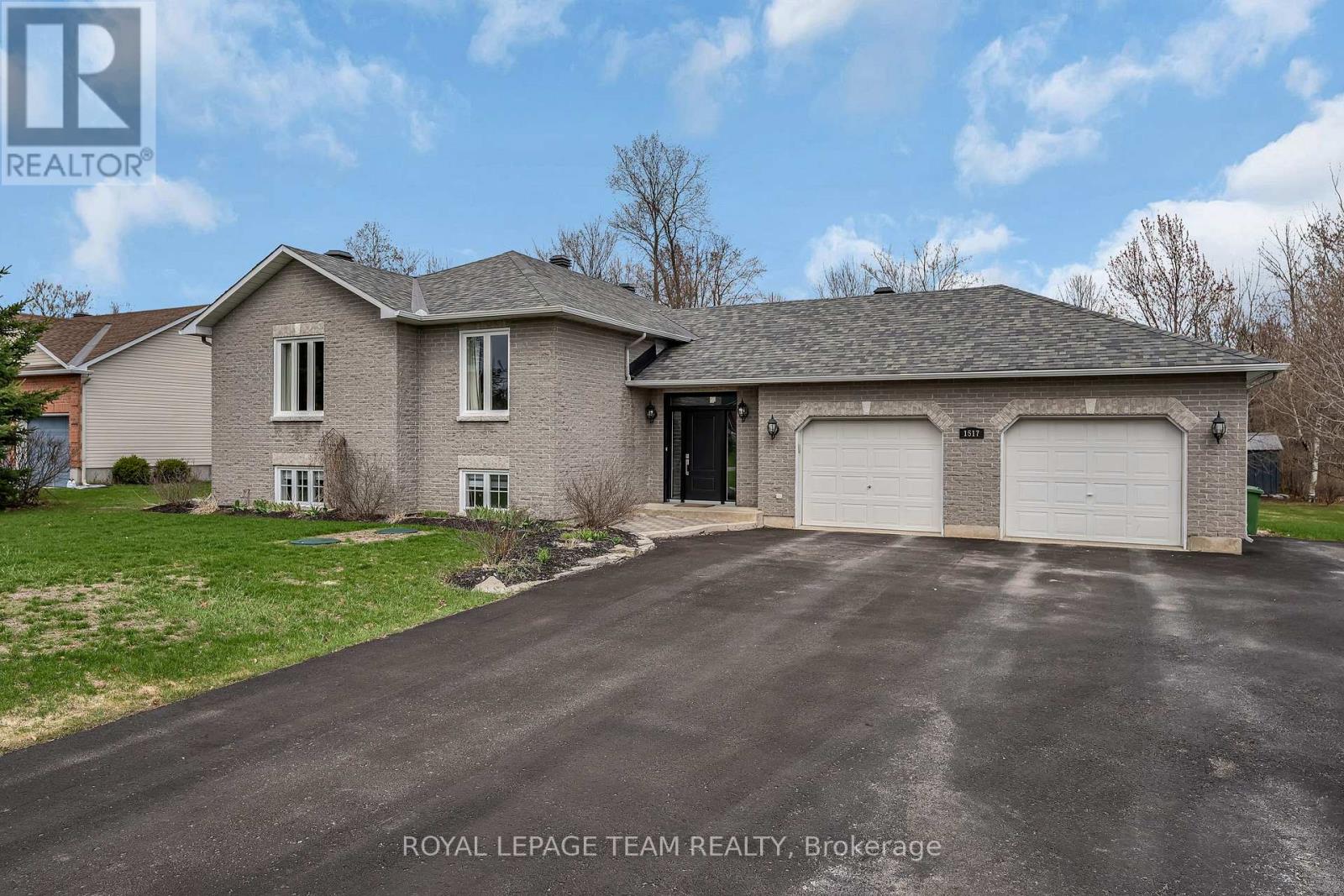 1517 Back Place Avenue