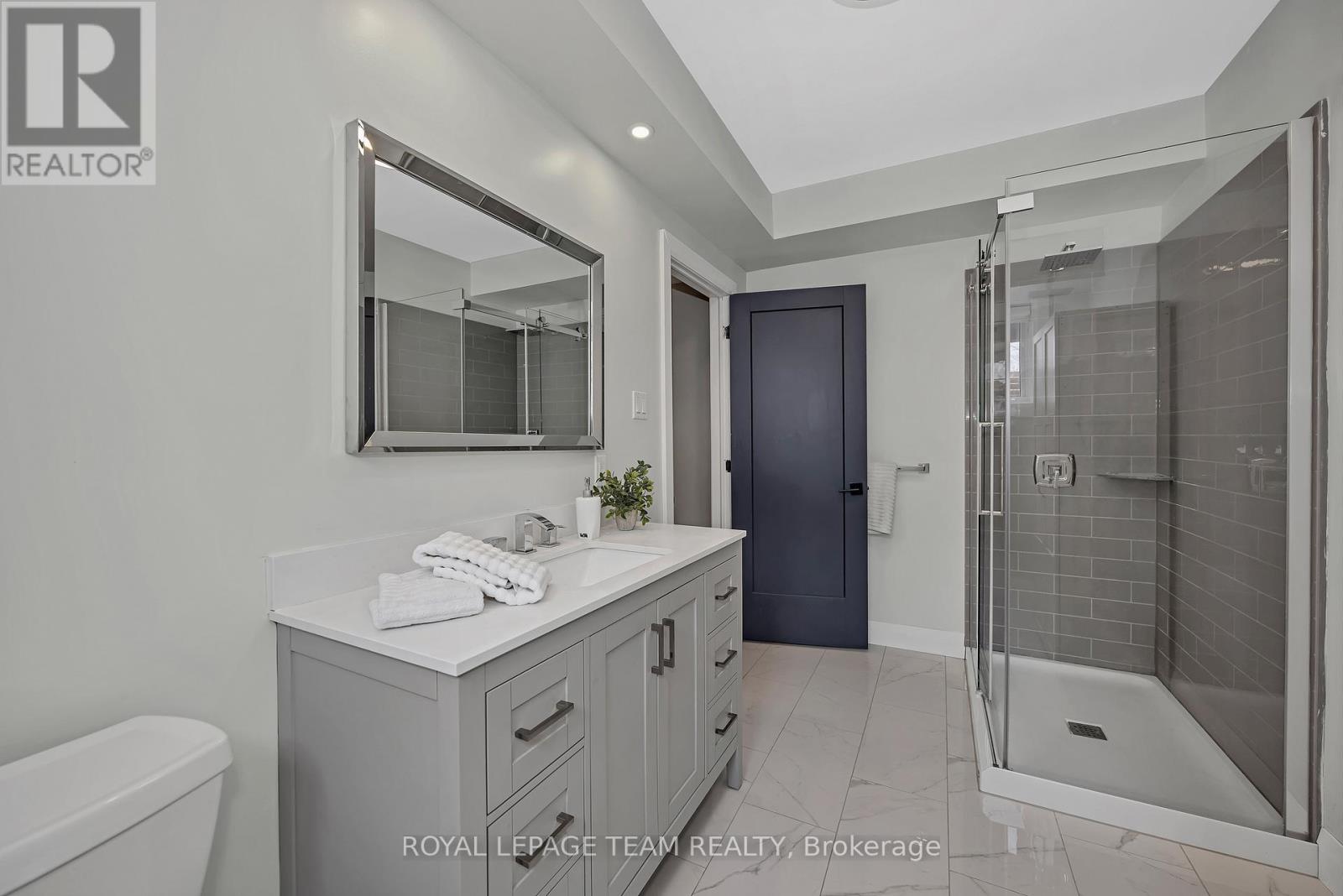 1517 Back Place Avenue