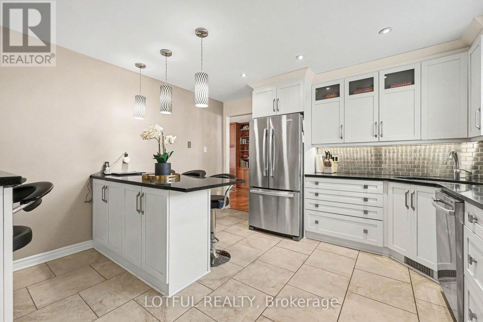 41 Pattermead Crescent