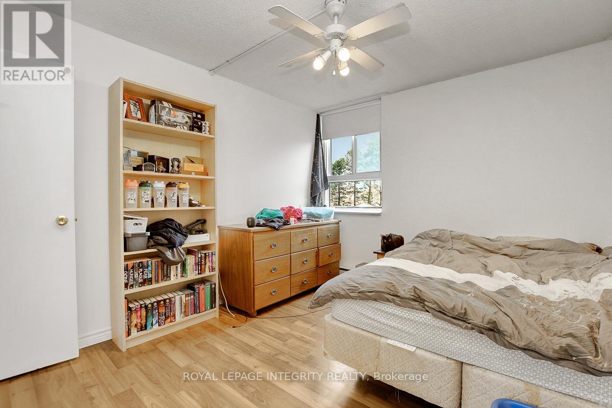 206 - 2000 Jasmine Crescent