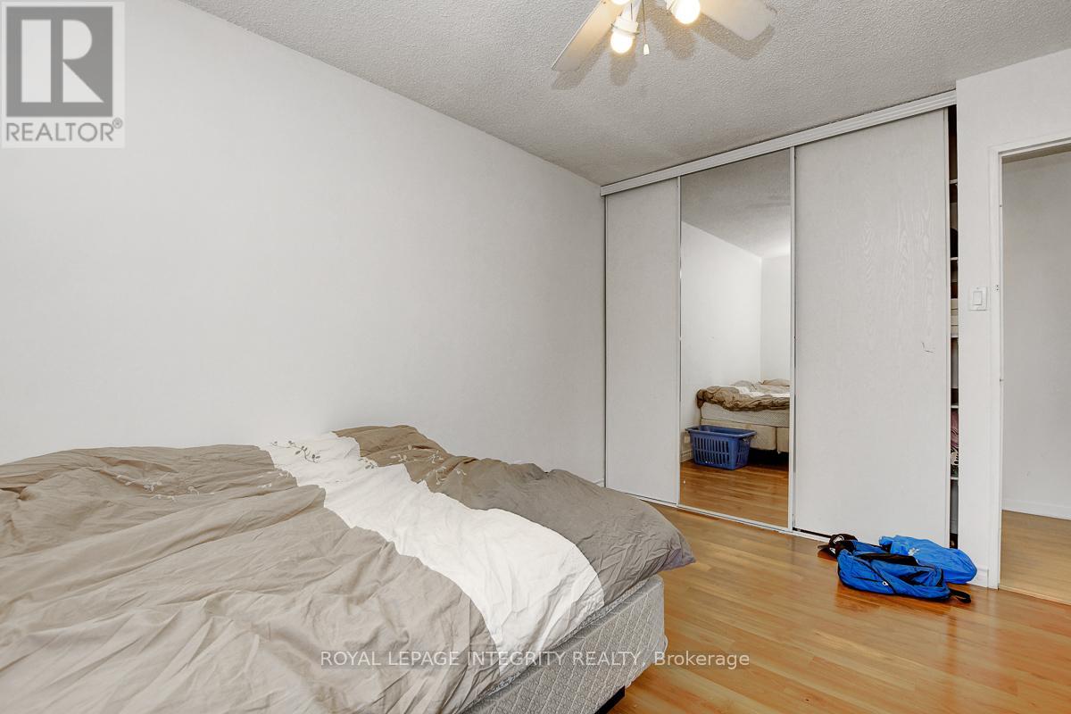 206 - 2000 Jasmine Crescent