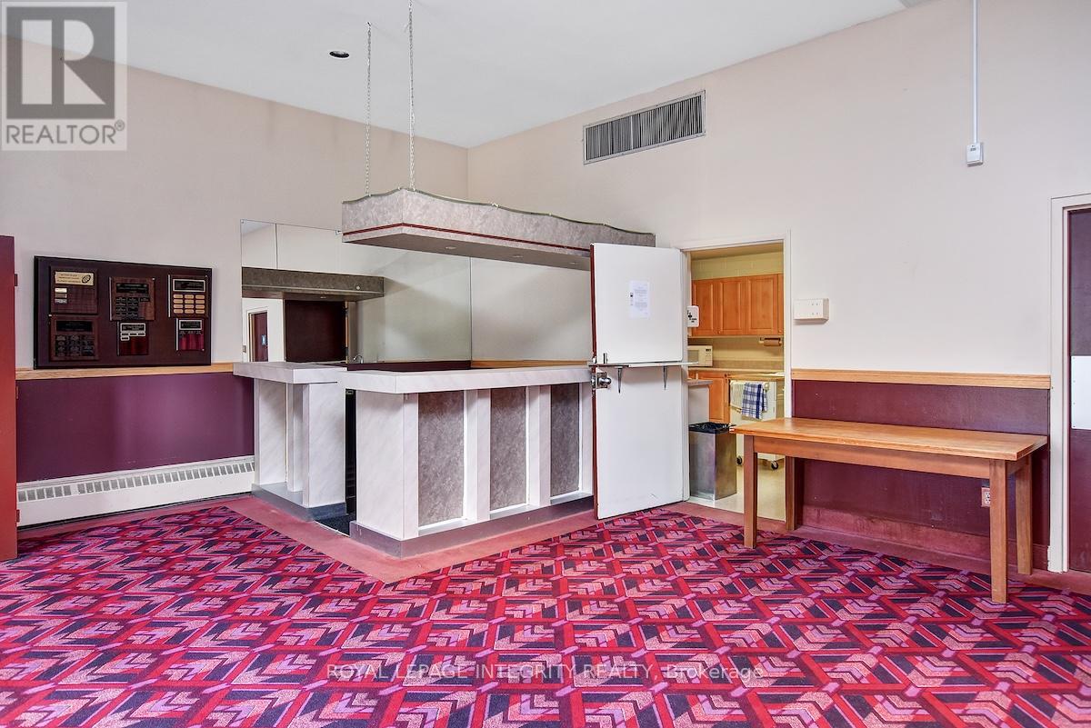 206 - 2000 Jasmine Crescent