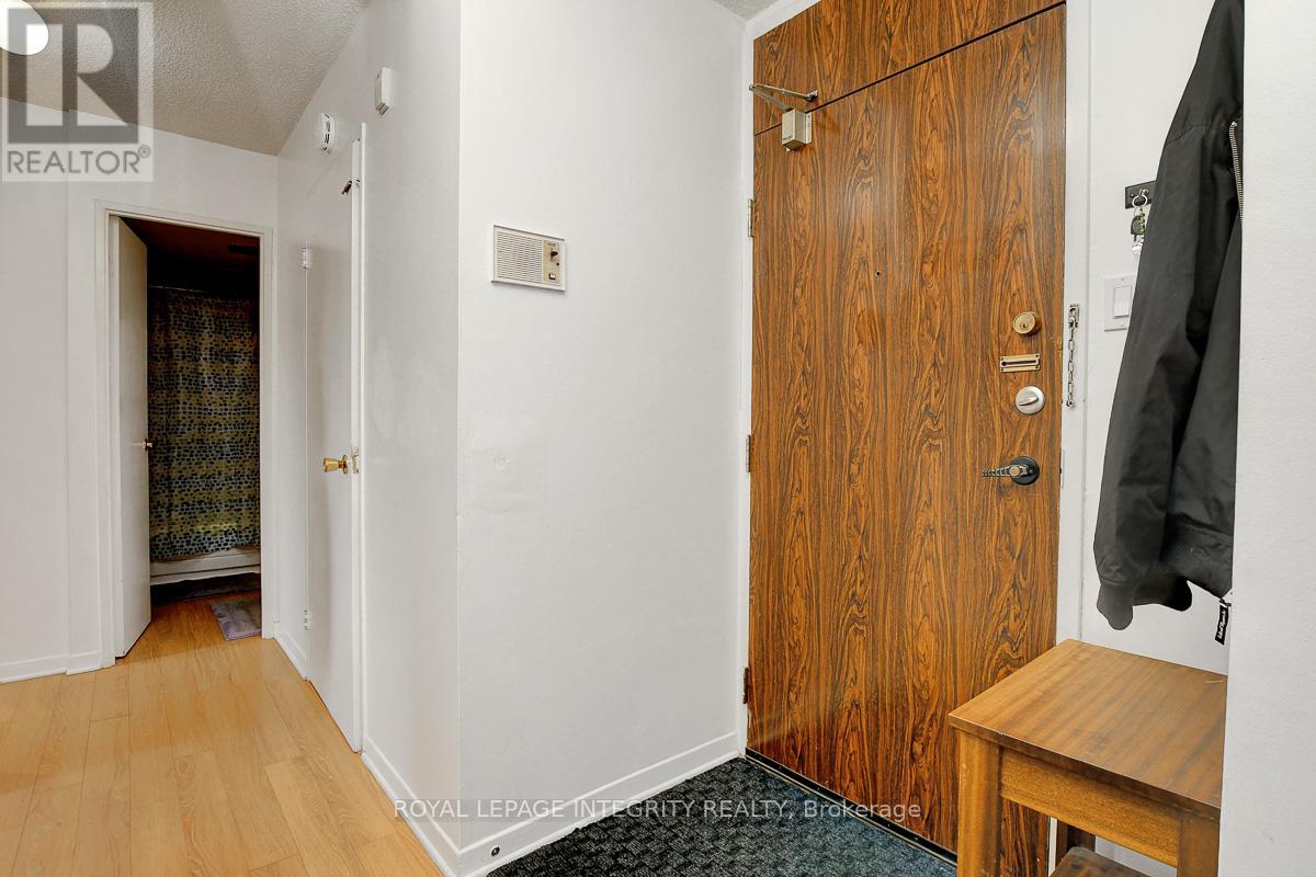 206 - 2000 Jasmine Crescent