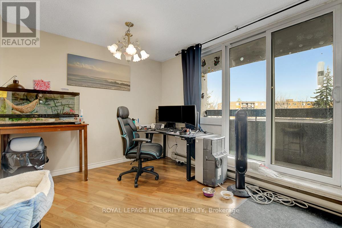 206 - 2000 Jasmine Crescent