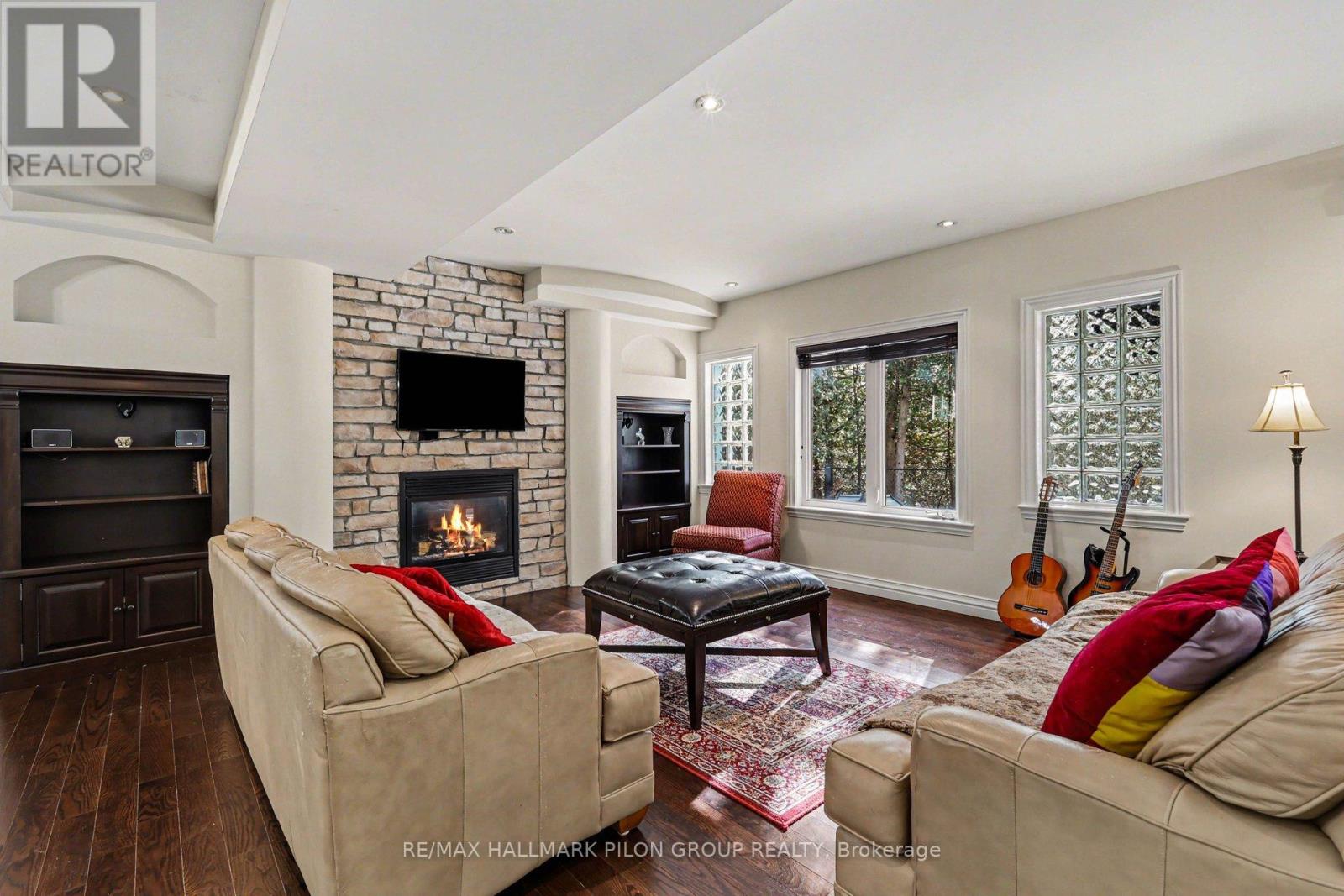 163 Copperwood Street