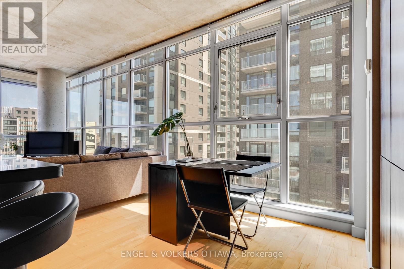 903 - 179 George Street