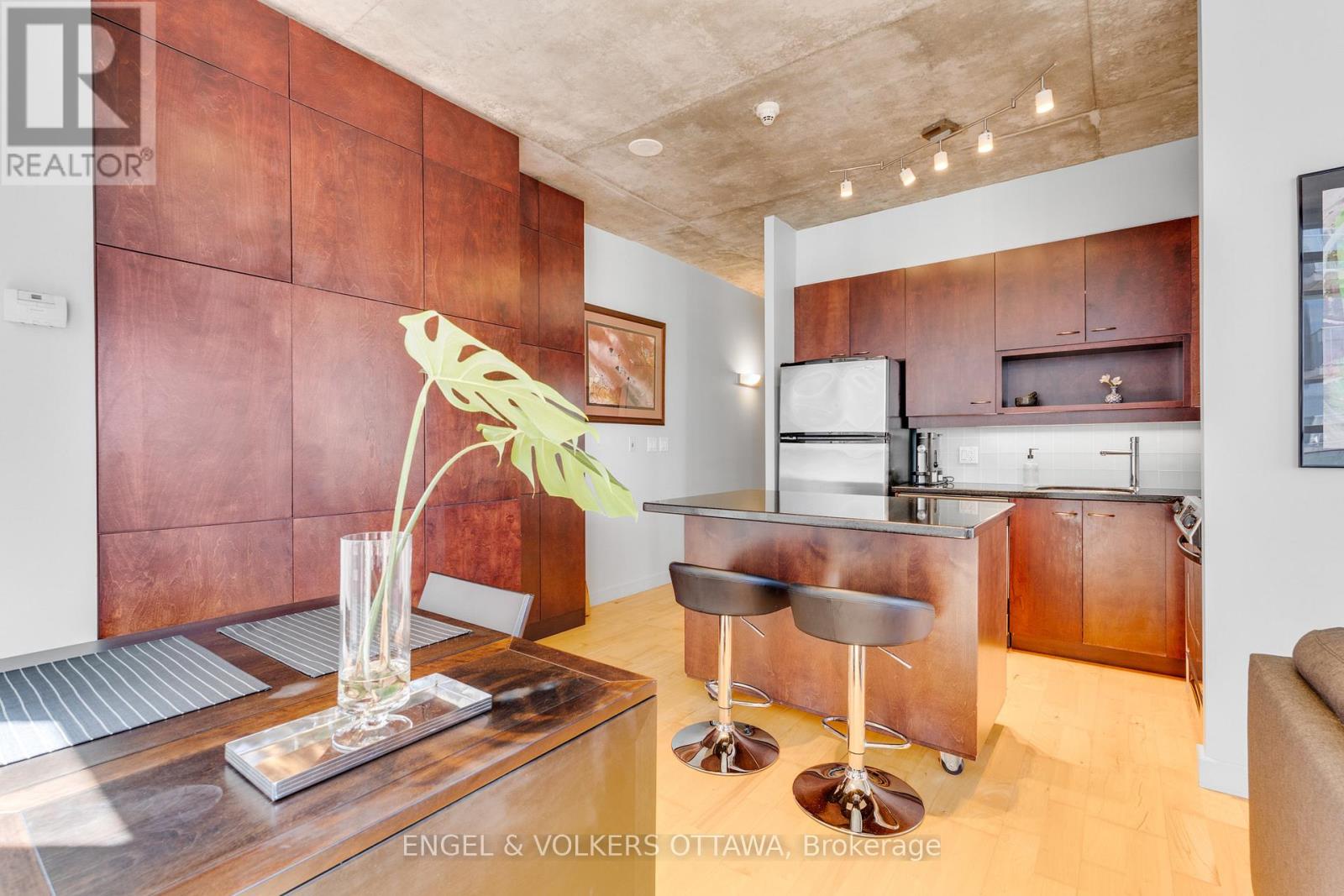 903 - 179 George Street