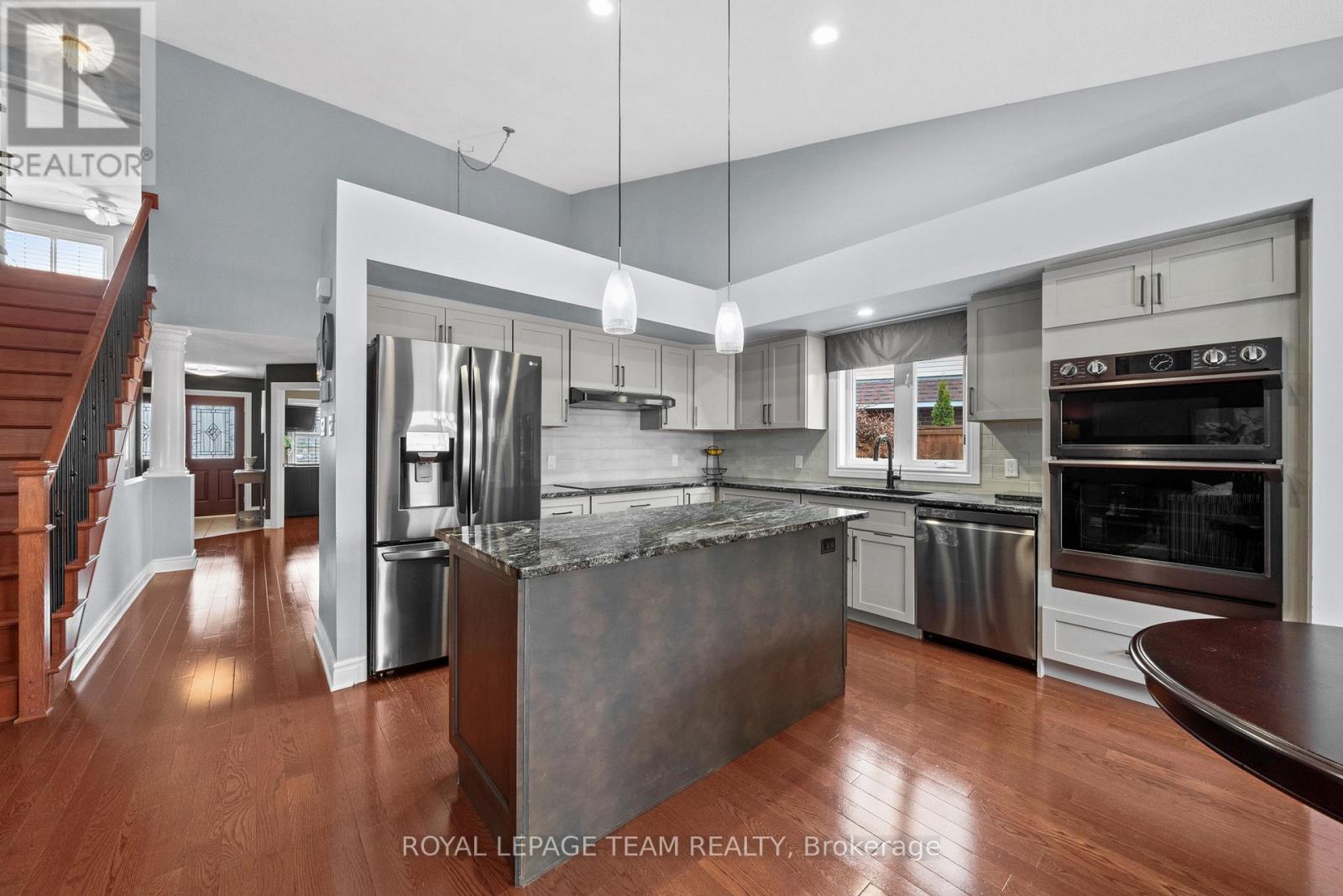 48 Settler's Ridge Way