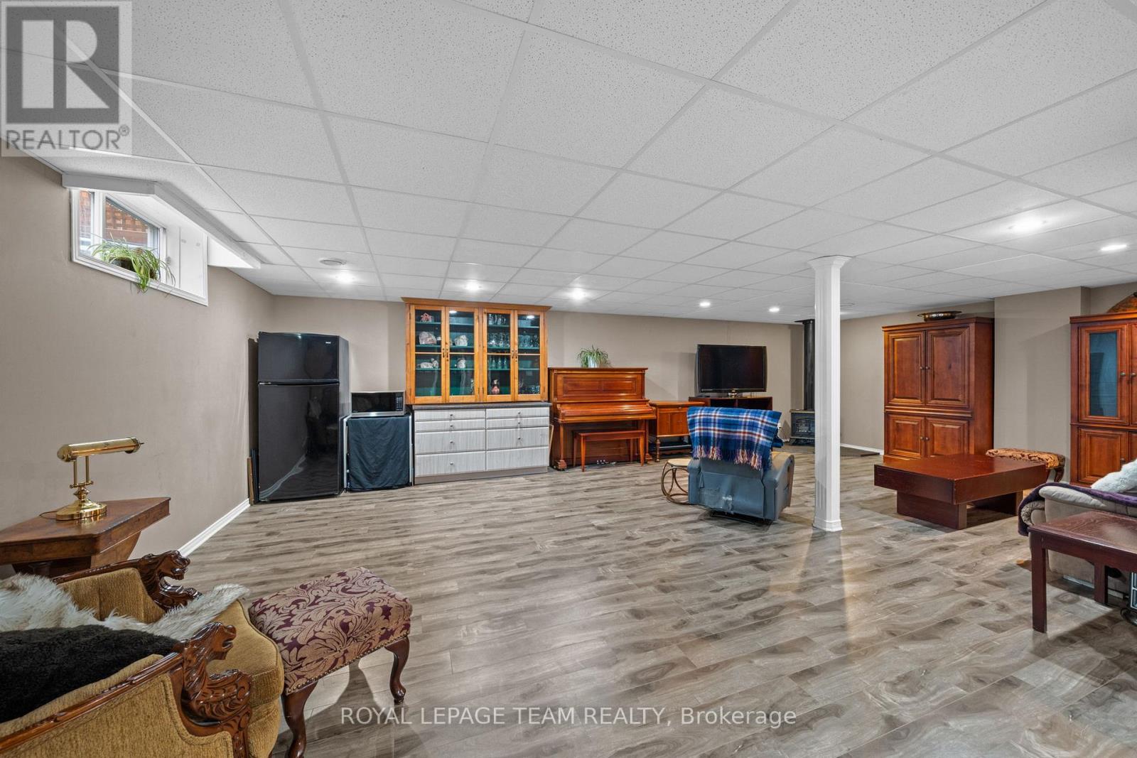 48 Settler's Ridge Way