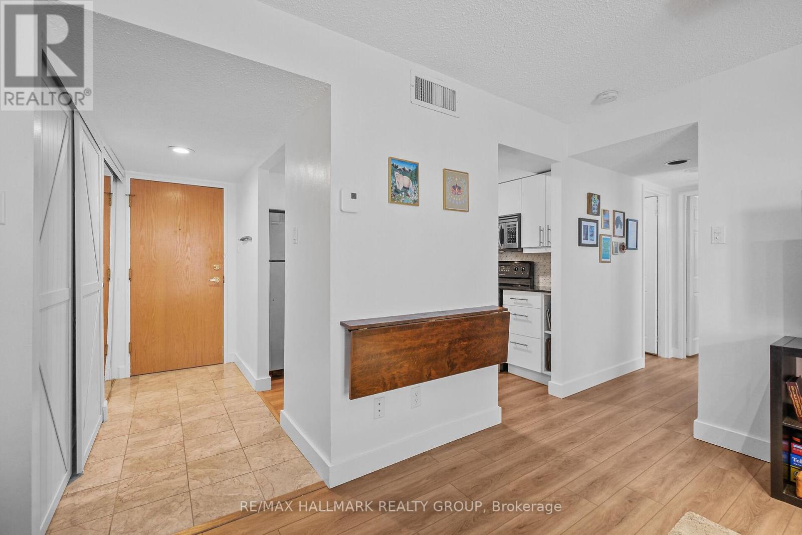 604 - 199 Kent Street