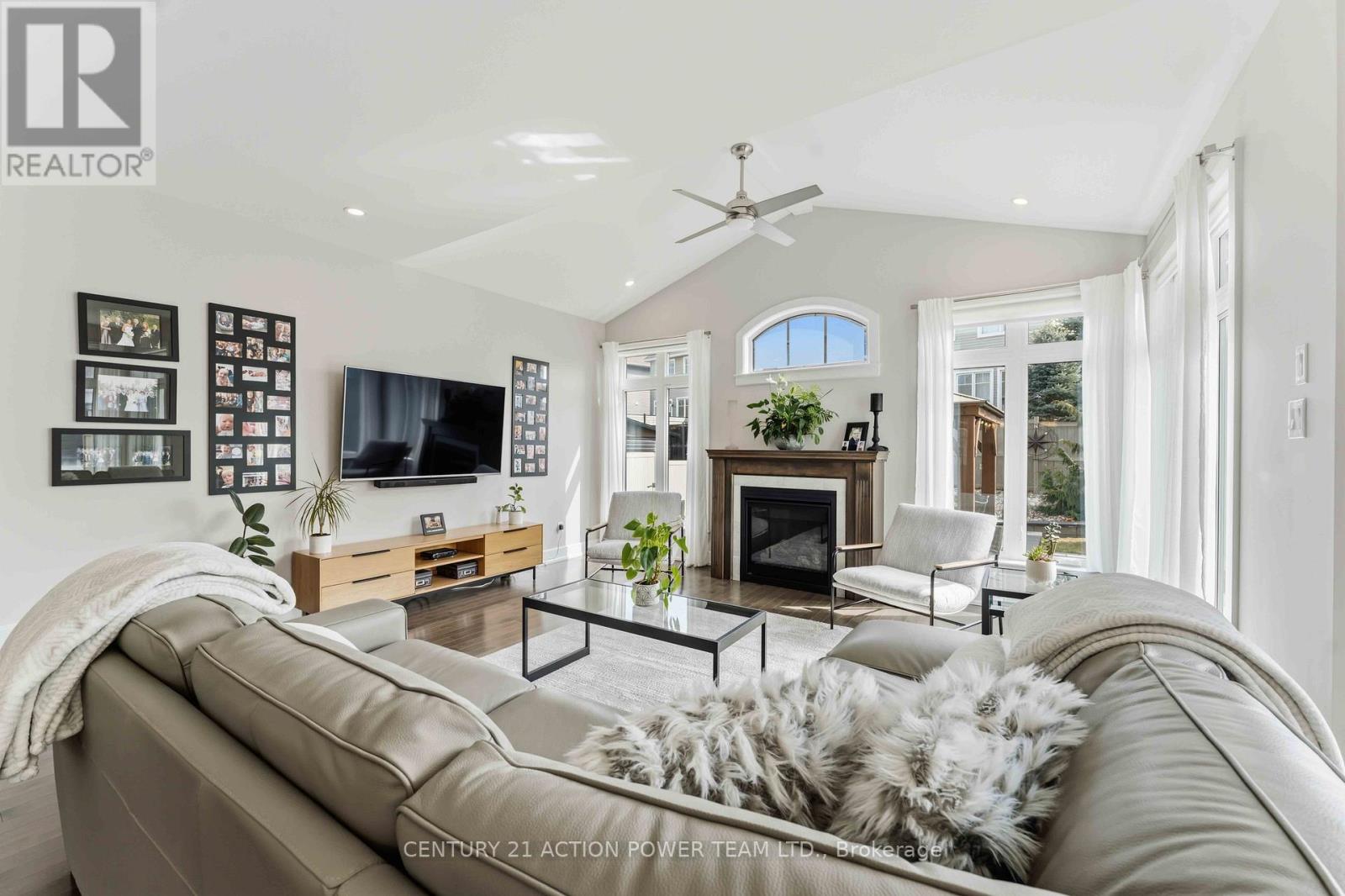 20 L'astrolabe Place