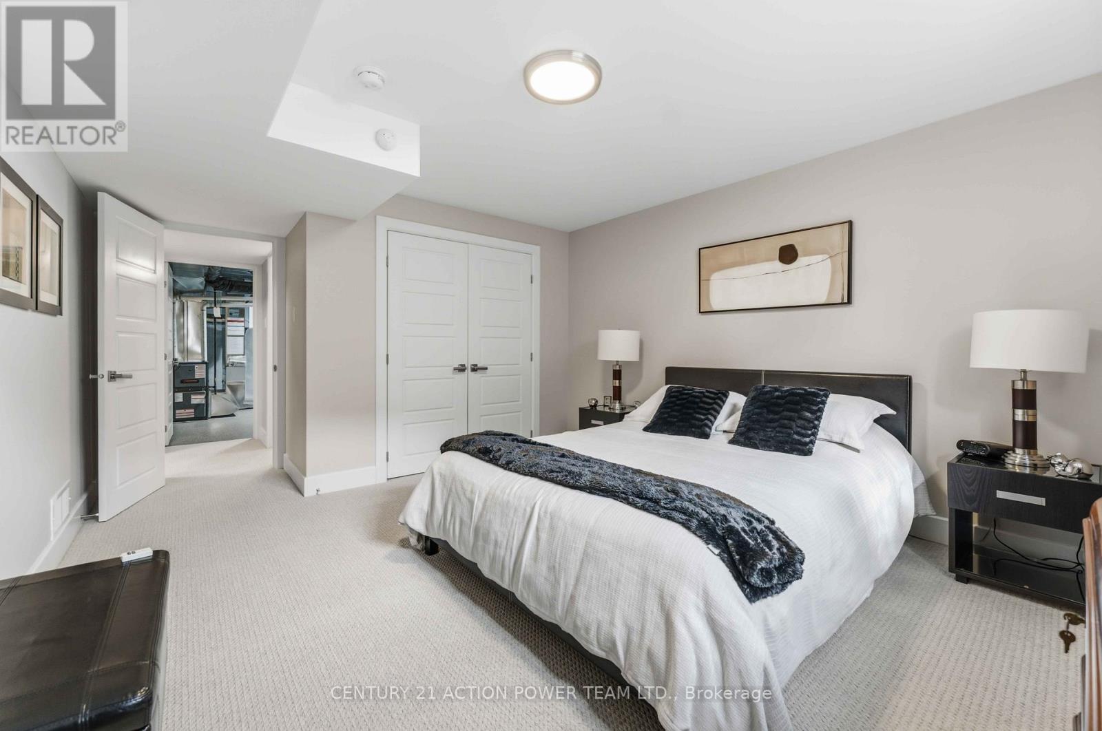 20 L'astrolabe Place