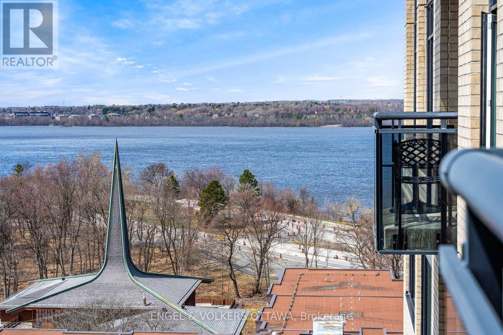 1106 - 75 Cleary Avenue