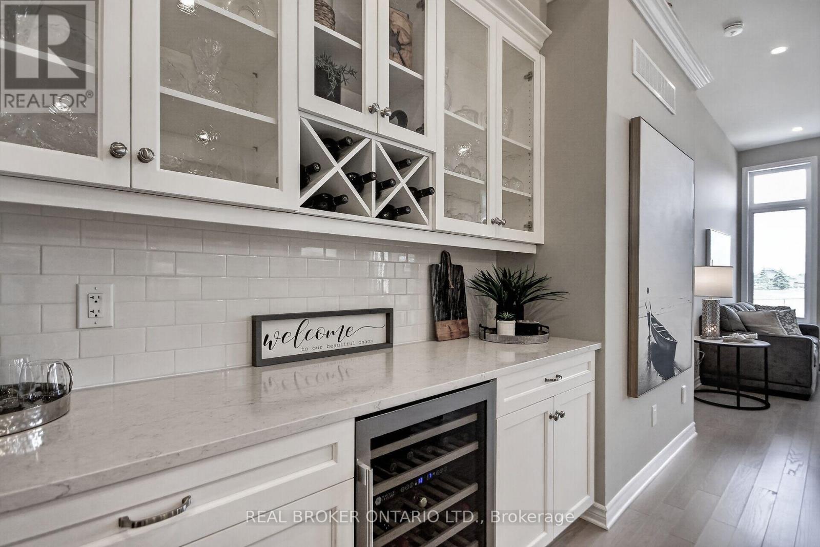 180 Blackhorse Drive