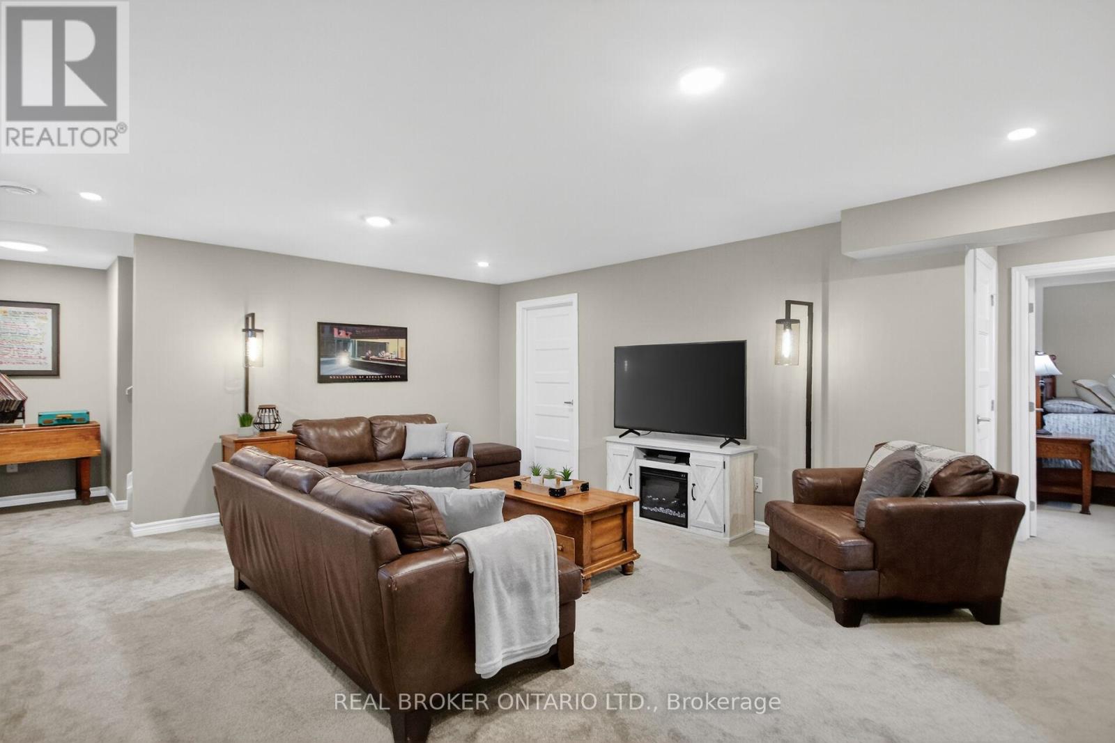 180 Blackhorse Drive