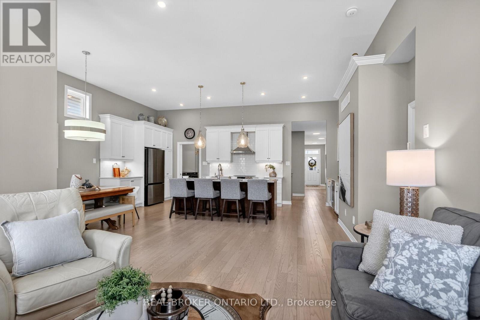 180 Blackhorse Drive