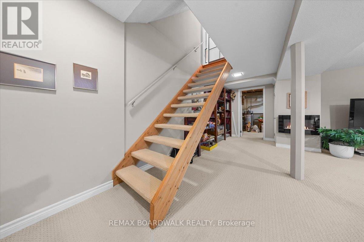 1594 Meadowfield Place