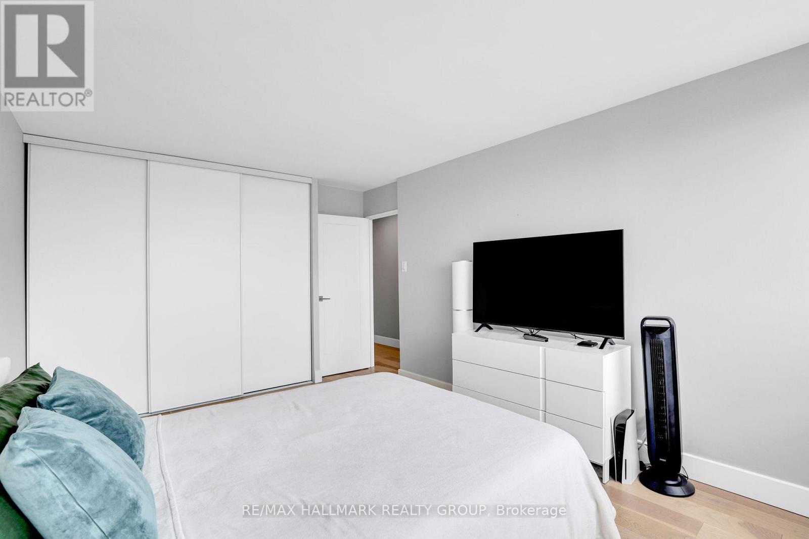 1604 - 1285 Cahill Drive