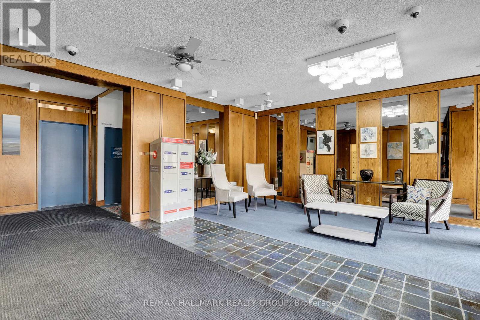 1604 - 1285 Cahill Drive