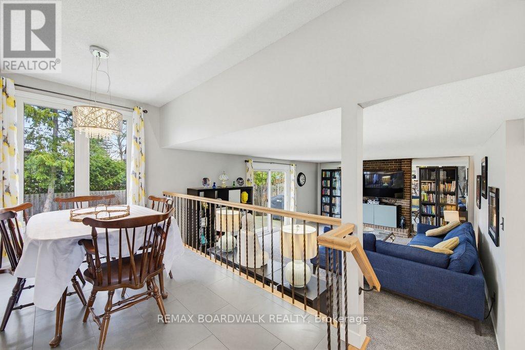 1703 Fieldstone Crescent