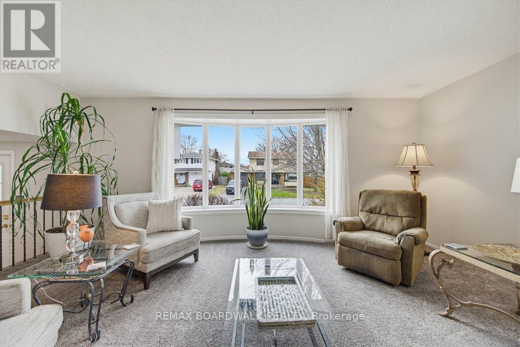 1703 Fieldstone Crescent