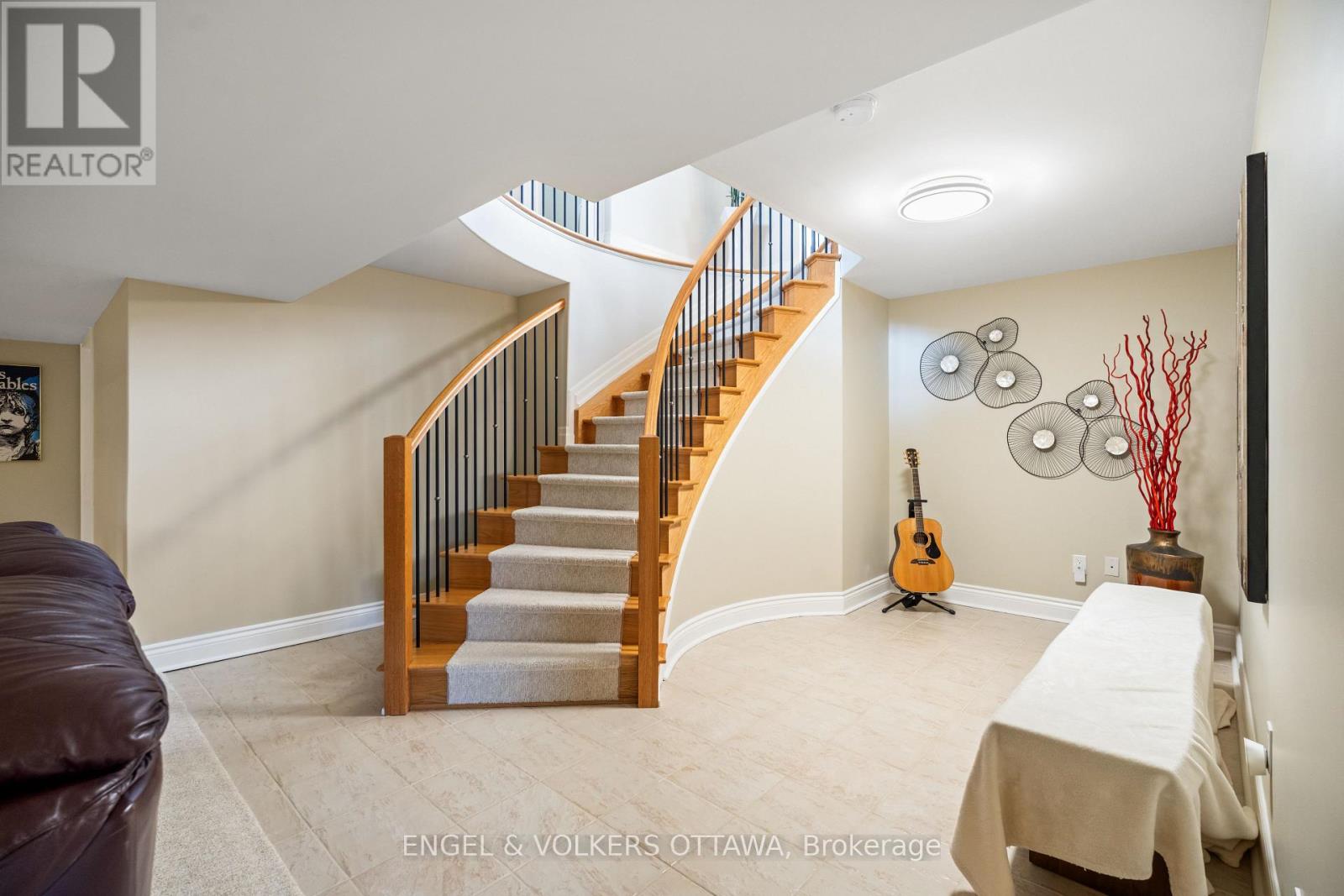 6652 Pebble Trail Way