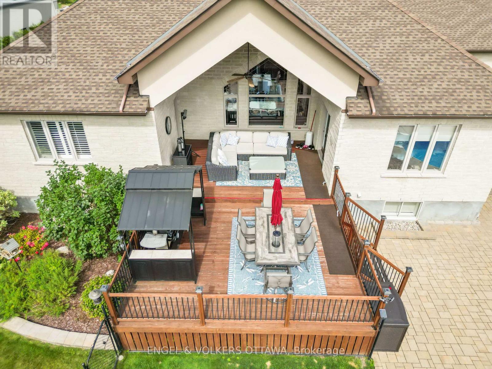 6652 Pebble Trail Way