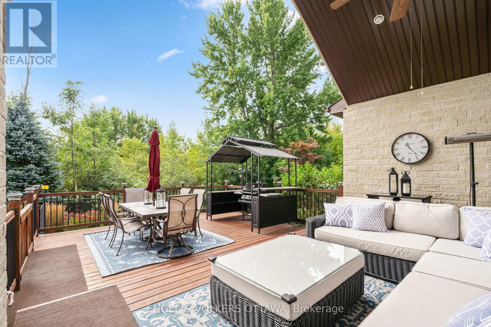 6652 Pebble Trail Way