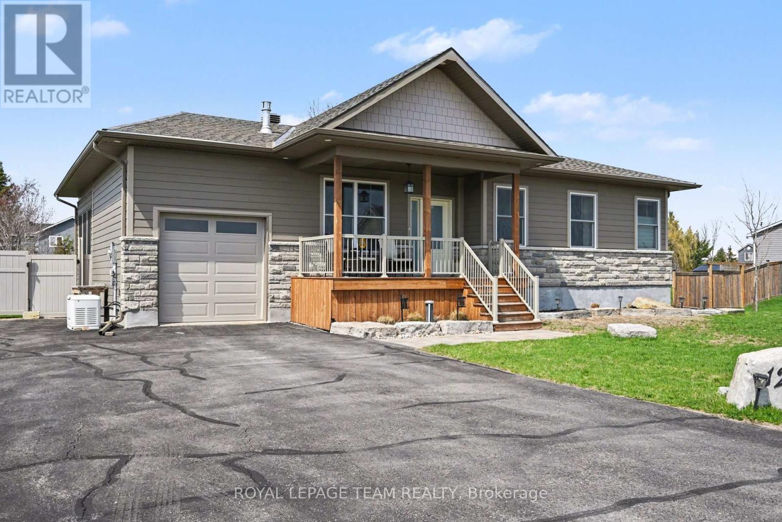 121 Grasshopper Lane