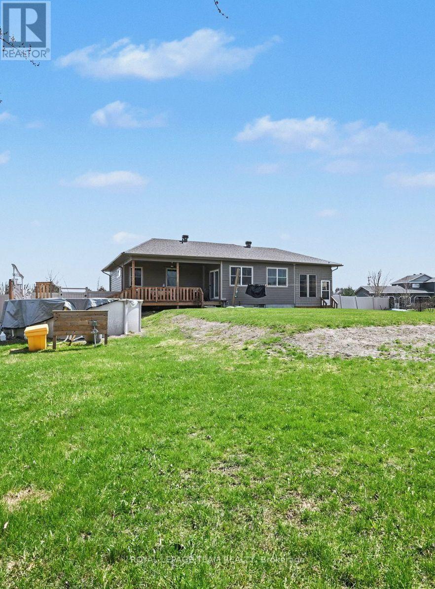 121 Grasshopper Lane