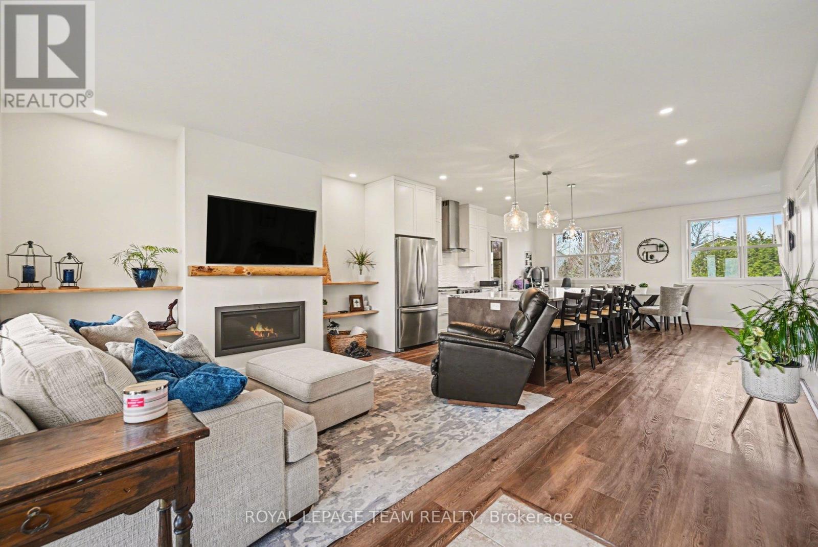 121 Grasshopper Lane