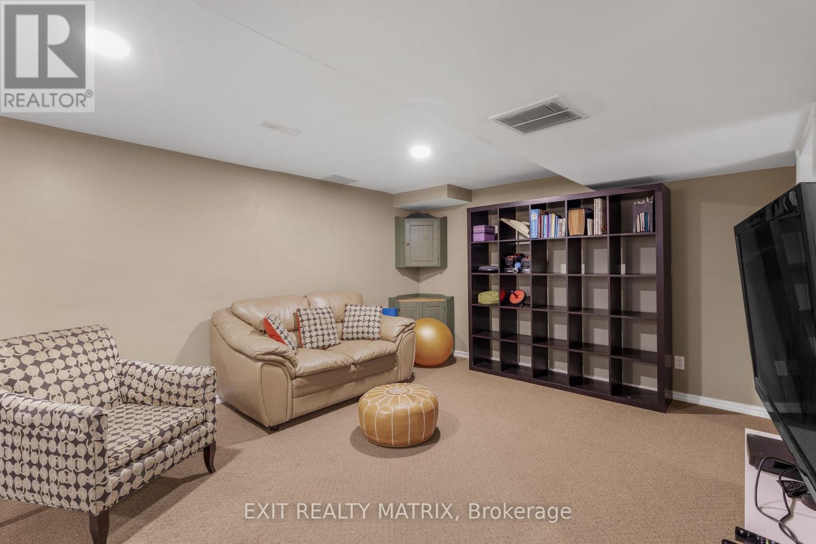 1401 Bortolotti Crescent