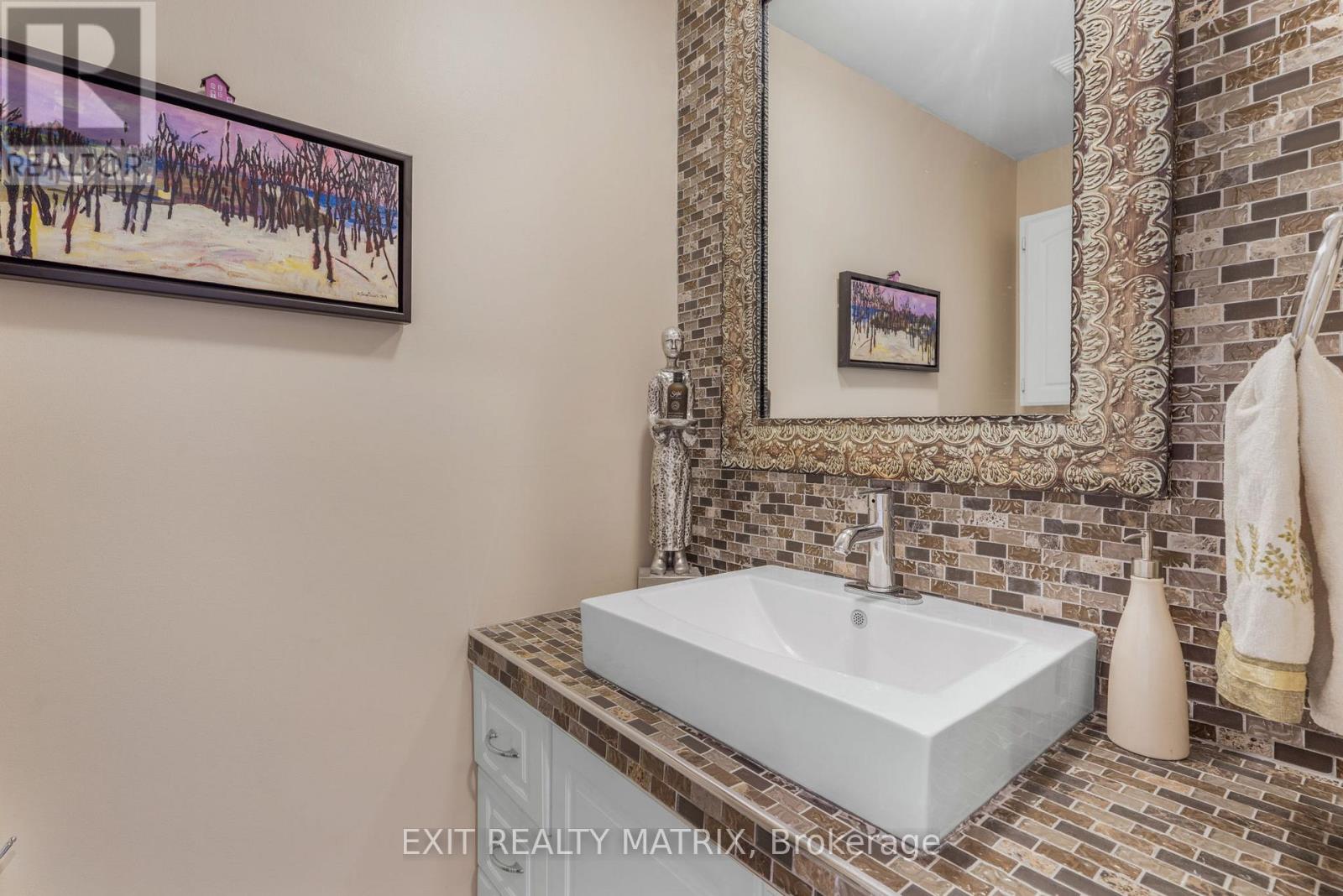 1401 Bortolotti Crescent