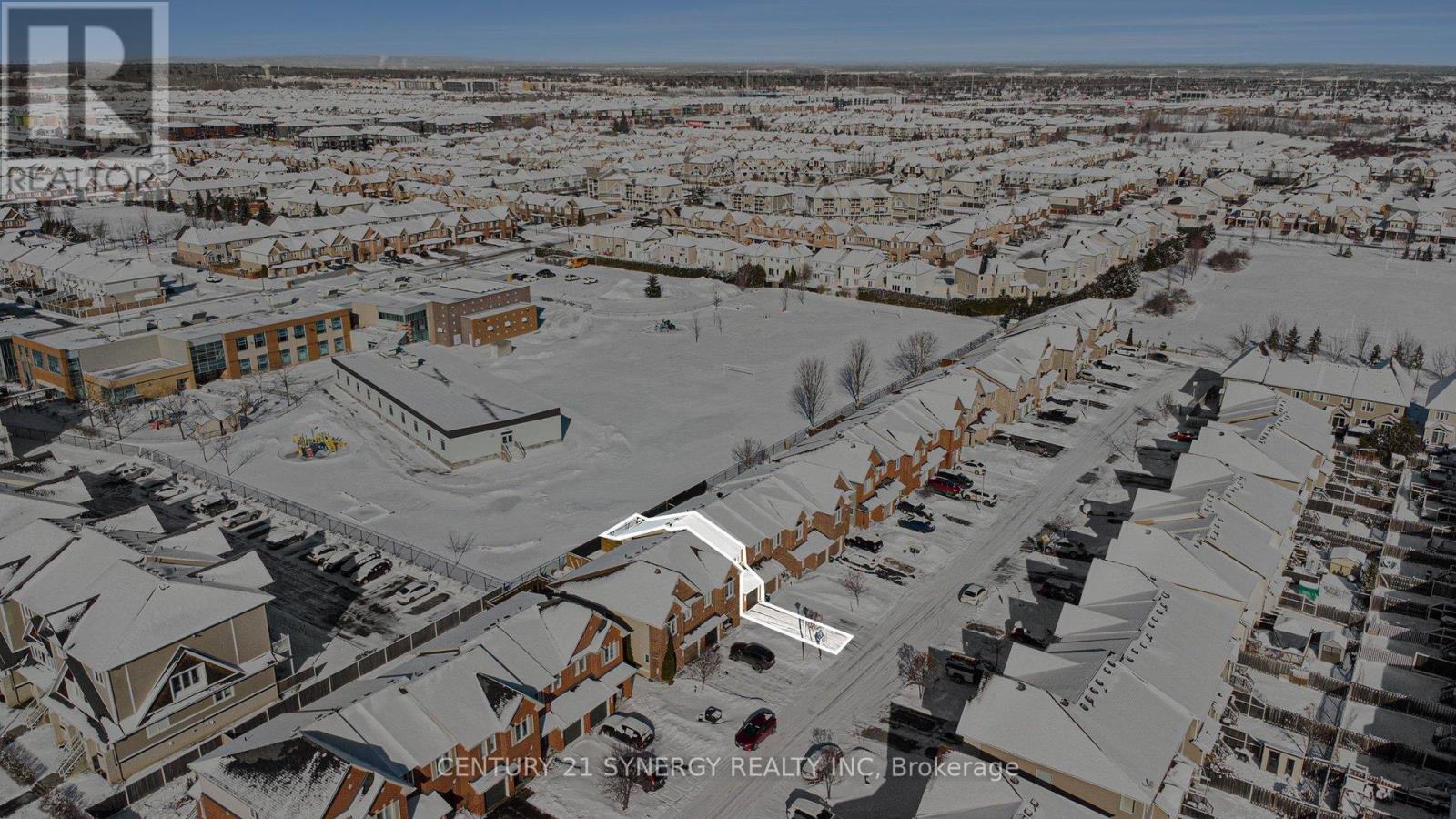 114 Silvermoon Crescent