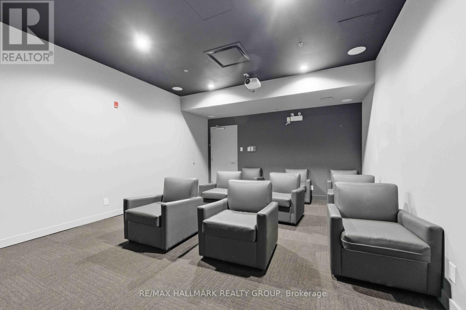 750 - 340 Mcleod Street