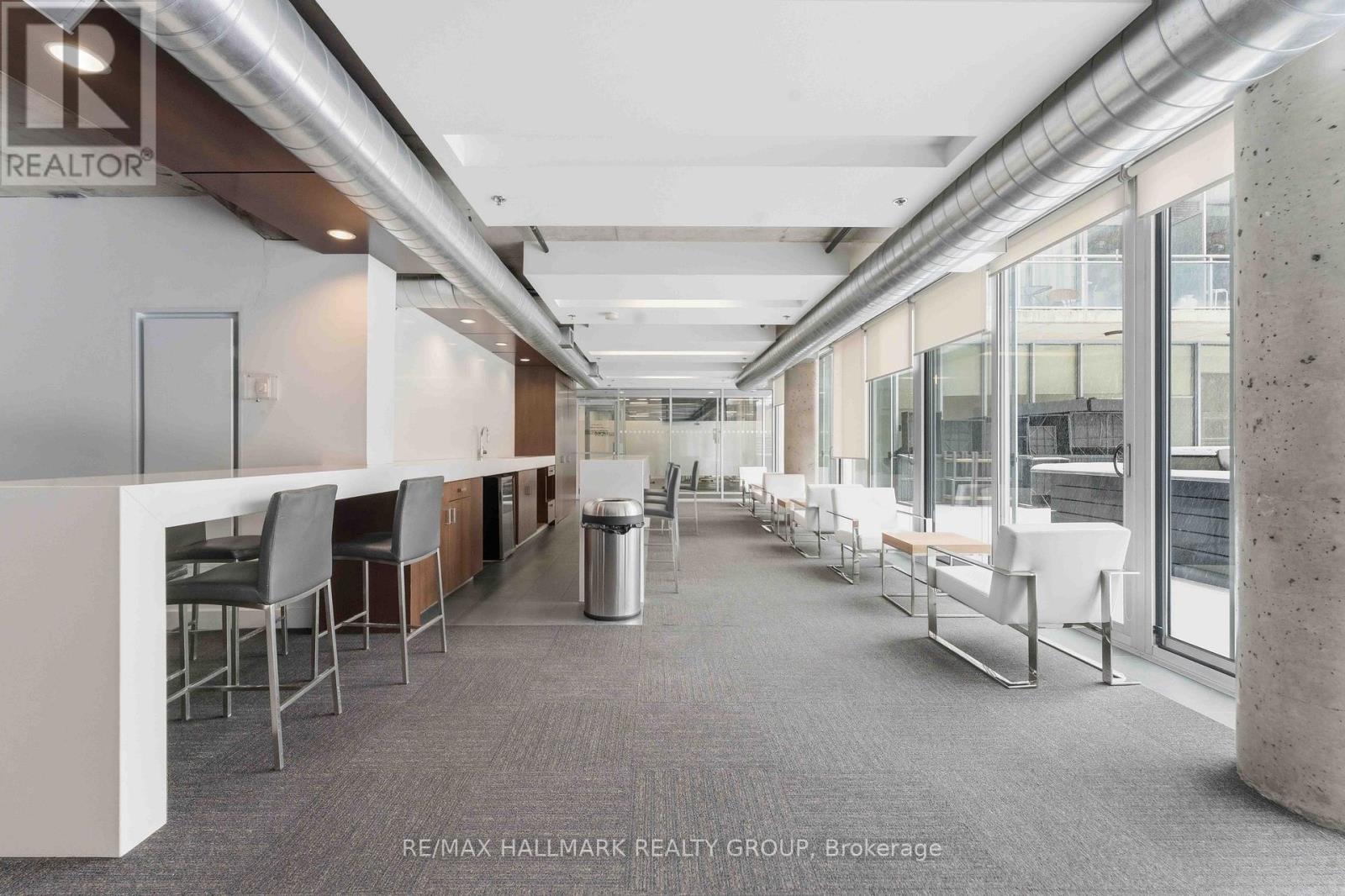 750 - 340 Mcleod Street