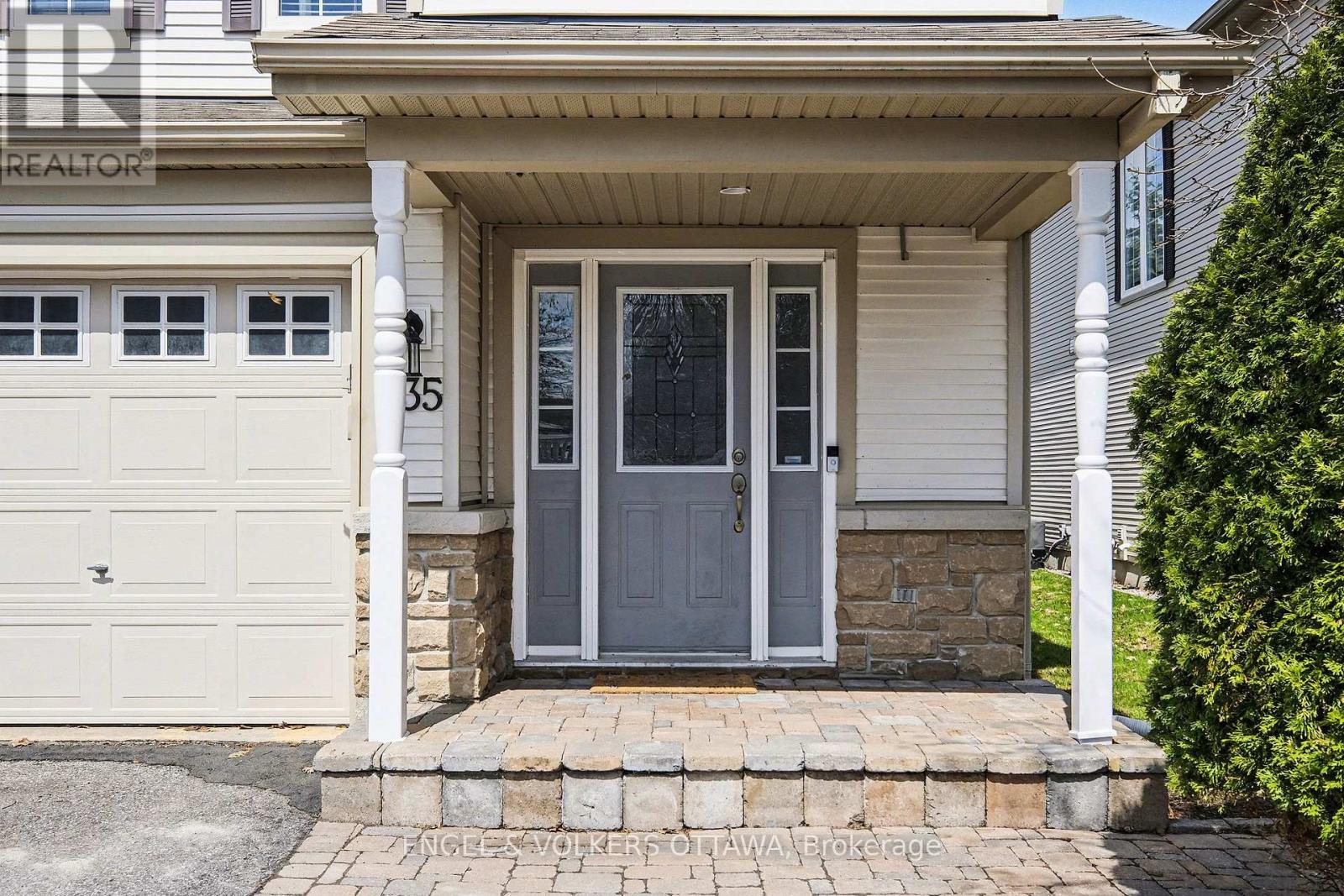 135 Lockhaven Private